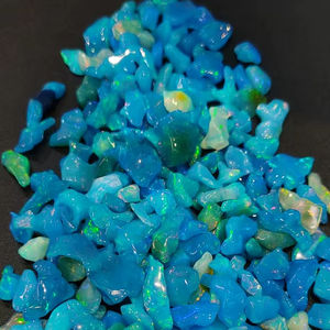 Spécimen brut traité thermiquement de pierres précieuses d'opale bleue éthiopienne naturelle pour la fabrication de bijoux avec des pierres en vrac - Product Image 4