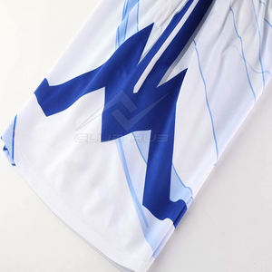 Uniforme de basket-ball sur mesure de haute qualité avec design respirant avec logo personnalisé Style de jeu - Product Image 6