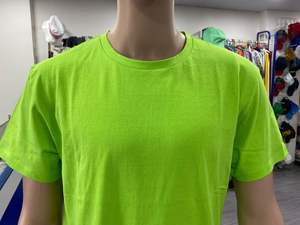 เสื้อยืดผู้ชาย ผลิตจากผ้าฝ้าย 100% คุณภาพพรีเมียม พิมพ์ลายสีพื้น สามารถสั่งพิมพ์ลายได้ - Product Image 6