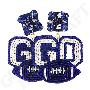 Pendientes colgantes de fútbol hechos a mano, joyería de declaración ligera para fanáticos del deporte, joyería de gota de moda con cuentas Gameday - Product Image 5