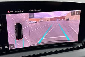 Voiture d'occasion fiable Audi Q6 e-tron Premium Plus 4 portes SUV AWD 2025 - Product Image 6