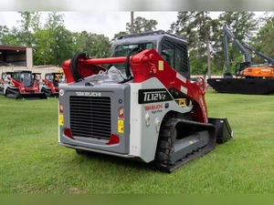 รถตักตีนตะขาบ Takeuchi TL12V2 รุ่นไหลแรงสูง รถตักขนาดเล็ก - Product Image 2