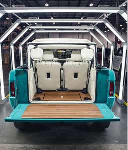 Bronco Clásico Moderno Usado, Listo para Enviar, Origen Estadounidense, Gasolina, Manual, en Venta - Product Image 5