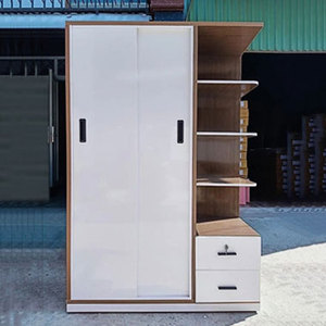 Armoire en bois autoportante taïwanaise avec porte coulissante verrouillable, convertible et pliable, pour la maison ou l'appartement - Product Image 1