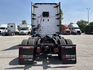 รถบรรทุกมือสอง Freightliner PT126 ปี 2025 พร้อมส่ง - Product Image 3