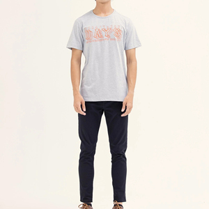 Camiseta de Sublimación de Secado Rápido con Diseño Personalizado, 100% Poliéster, Hecha en Pakistán - Product Image 2