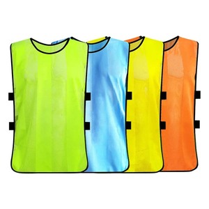 Vente directe d'usine gilet d'entraînement de football personnalisé et bavoirs en maille 100% polyester respirant maillots de football à séchage rapide - Product Image 2