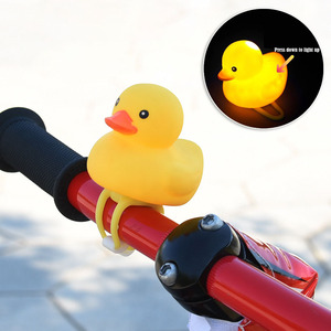 Vélo en gros petit canard jaune avec lumières de casque libellule en bambou, guidon de vélo de route, canard de vent cassé - Product Image 6