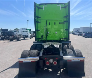 Camión 2023 CASCAD11A 126 Sleeper (Whatsapp /+1 4152363674) - Product Image 2