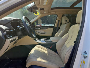 รถ SUV M-DX ปี 2023 สภาพดี ใช้งานน้อย เกียร์อัตโนมัติ ขับเคลื่อนสี่ล้อ - Product Image 4
