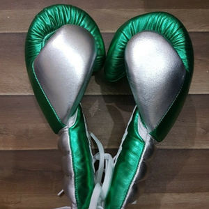 Guantes de boxeo de cuero PU, guantes de boxeo profesionales, brillantes, a granel, baratos, venta al por mayor - Product Image 2