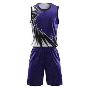 Uniforme de basket-ball imprimé avec nom d'équipe, livraison rapide, fabricant en gros, uniforme de basket-ball unisexe en vrac - Product Image 1