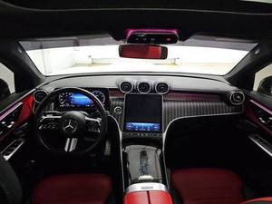 Listo para Enviar: GLC 300 4MATIC Coupé 2025 Seminuevo - Product Image 4