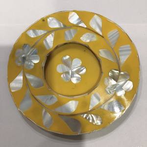 Assiette ronde de service en nacre de haute qualité multicolores de 6 pouces tendance pour le service à Oman et à Dubaï - Product Image 3