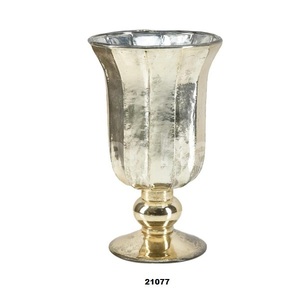 Jarrón de mesa de cristal dorado moderno, urna de 8 1/2in para decoración de centros de mesa de aniversario - Product Image 1