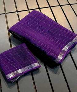 Attrayant Dori Zari Diamond Kurta Dernier Saree à volants imprimé de perles: fusion de la tradition et tendance des vêtements ethniques - Product Image 1