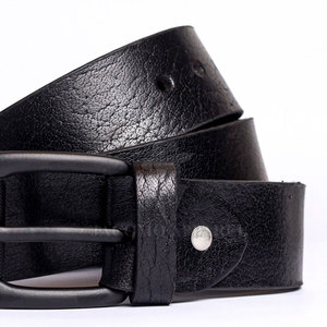 2025ชุดของขวัญกระเป๋าสตางค์หนังวัวแบบปรับแต่งได้สำหรับผู้ชายชุดของขวัญกระเป๋าสตางค์หนังแท้หัวเข็มขัดแบบลำลองสีดำปรับแต่งได้ - Product Image 2