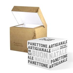 Boîte personnalisée Holly Mod pour Panettone 19x19x19 cm avec laminage mat et gaufrage - Product Image 2