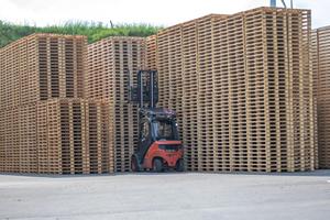 Palets Europeos Industriales de 4 Entradas con Certificación EPAL para Envío de Exportación - Product Image 4