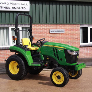 Tractor Agrícola Pequeño J-ohn Deere Usado, Compacto Pero Potente, Ideal para Operaciones de Campo - Product Image 4