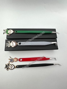 แหนบต่อขนตาแบบต่างๆ และแบบเคลือบผงสีต่างๆ รูปหัวใจ พร้อมพวงกุญแจฮาโลวีนแบบกำหนดเอง อุปกรณ์เสริมความงาม - Product Image 2