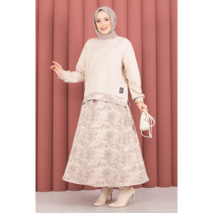 Ensemble jupe et hijab beige à motifs modernes avec garniture – Accessoire vestimentaire modeste - Product Image 4