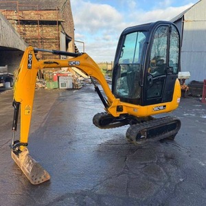 Excavadora Compacta JCB 8018 CTS con Cabina Completa, Mini Excavadora Amarilla con Cucharón para Construcción, Agricultura y Jardinería - Product Image 3