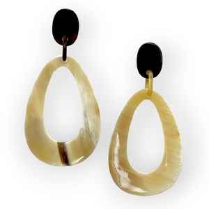 Nuevos pendientes Vintage Horn & Star Zircon Mix de acero inoxidable hipoalergénico chapado en oro, regalo perfecto para mamá estilo INS de invierno - Product Image 1