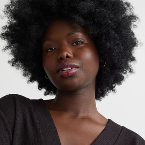 Sudadera corta de gran tamaño con logotipo personalizado de alta calidad para mujer, Jersey de punto de algodón 100%, envío directo, sin pedido mínimo - Product Image 4