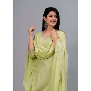 Ensemble Kurta en Chiffon Brodé Uni Olive pour Femme avec Pantalon et Dupatta - Product Image 5