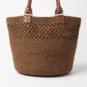 Sac fourre-tout en raphia tressé à la main avec pompon, fermeture éclair durable, doublure en coton – Sac à bandoulière au crochet pour la plage, les voyages et l'usage quotidien - Product Image 2