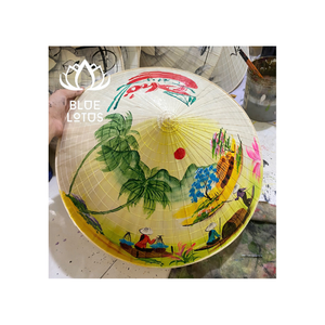 Sombrero Eco Friendly Seagrass Palm en la elaboración de sombreros cónicos hechos en Vietnam Excepcional hecho a mano se adapta a su viaje a Vietnam - Product Image 1