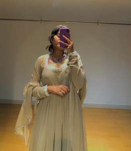 Tenue de mariage de style indien et pakistanais et tenue de festival Costume Georgette Salwar Kameez avec bordure en dentelle fantaisie Ensemble Kurtis - Product Image 6