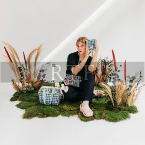 Organizador de bolsillo de margaritas Vichy, organizador de bolsillo de enfermera de colores suaves para abrigo o bata de hospital, bolsa de bolsillo de médico de Raw To Fine - Product Image 4