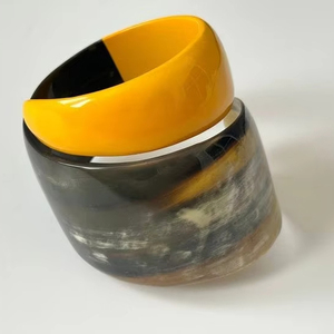 กำไลข้อมือแฟชั่นเคลือบเงารูปเขาควายแท้สไตล์โรแมนติกสำหรับผู้หญิงของขวัญแต่งงานวันแม่ - Product Image 1