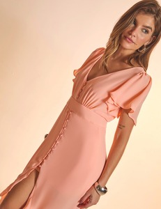 Summer Vibes Rayon Plain Dye Vestido de playa para mujer Vestido de botón de diseñador de pierna alta para fiesta y ocasión especial Vestido largo con cuello en V - Product Image 4