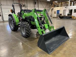 2022 DEUTZ FAHR 4080E Tracteur d'occasion - Product Image 6