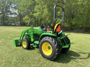 Tractor John Deere 3046R Usado del 2023, Listo para Exportar - Product Image 2