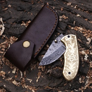 Cuchillo de bolsillo de acero de Damasco hecho a mano personalizado de alta calidad con Funda de cuero regalo perfecto para acampar padre OEM y ODM compatibles - Product Image 2
