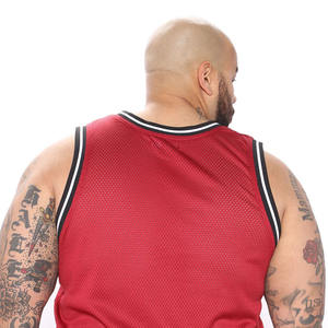 Débardeurs pour hommes Ensemble de haute qualité Chemises de sport d'été Ensemble de hauts et shorts sans manches pour hommes Vente en gros Pakistan - Product Image 5