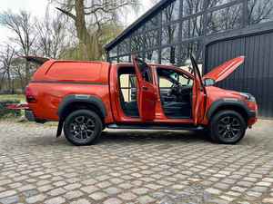 TOYOTA HILUX 2.8D TRUCK d'occasion ABORDABLE, boîte manuelle - Product Image 6