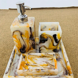 Esin Room athroom et 4 F 4 athathroom et otel y Ash n older mayor OAP spispenser OAP Ox n esesin - Product Image 1