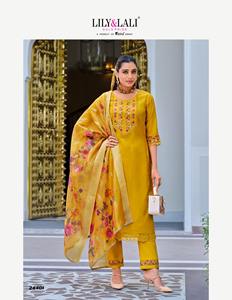 Qualité d'exportation indienne tenue tendance moderne Viscos Kurti pantalon Dupatta avec travail à la main et broderie achats en ligne inde - Product Image 2
