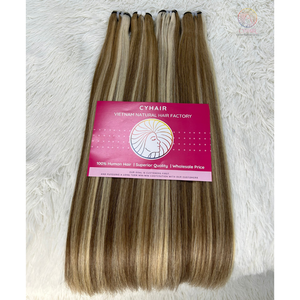 Paquets de cheveux humains bruts d'un donneur vietnamien du meilleur fournisseur, non traités, lâche, vague profonde, boucles italiennes, soyeuses et naturelles, 2 couleurs mélangées - Product Image 3