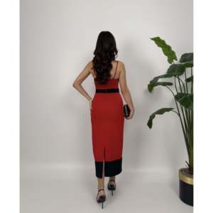 Vestido Satinado Aks 2079 con Adorno de Lazo y Tirantes, Silueta Ajustada, Cintura Natural - Product Image 4