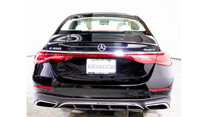 Coche usado de segunda mano con certificación LHD/RHD Más cedes-Be NZ E 350 Sedan 4MATIC 2025 AWD - Product Image 4