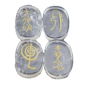 Alta calidad Usui Reiki Clear Crystal Palm Set Piedra natural Curación Piedra preciosa Tallada a mano Feng Shui Símbolo Grabado al por mayor - Product Image 1