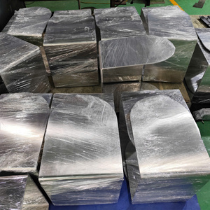 Composants soudés en acier inoxydable sur mesure | Coupe CNC de précision, formage des métaux et services de fabrication industrielle de tôles - Product Image 5