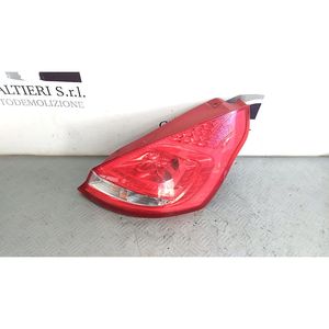 ไฟท้ายขวาฟอร์ด เฟียสต้า 6 ซีรีส์ 1709552(08>17) - Product Image 1
