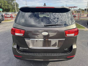 Mejor Auto Usado 2018 K-i-a Sed-ona L-X LHD - Product Image 6